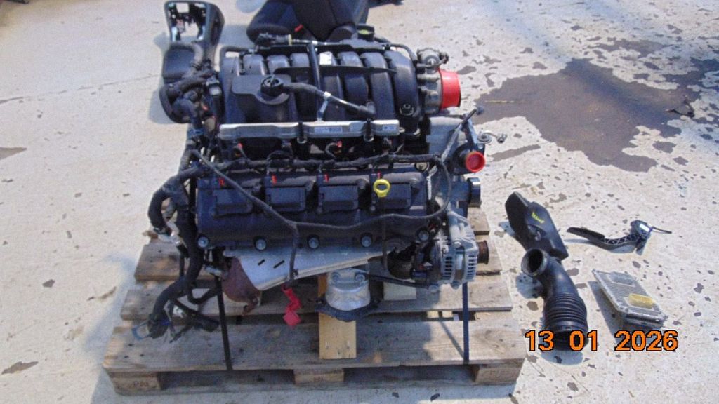 68319698AA Dodge Challenger Engine, Skladom v EÚ — foto 4 z 4