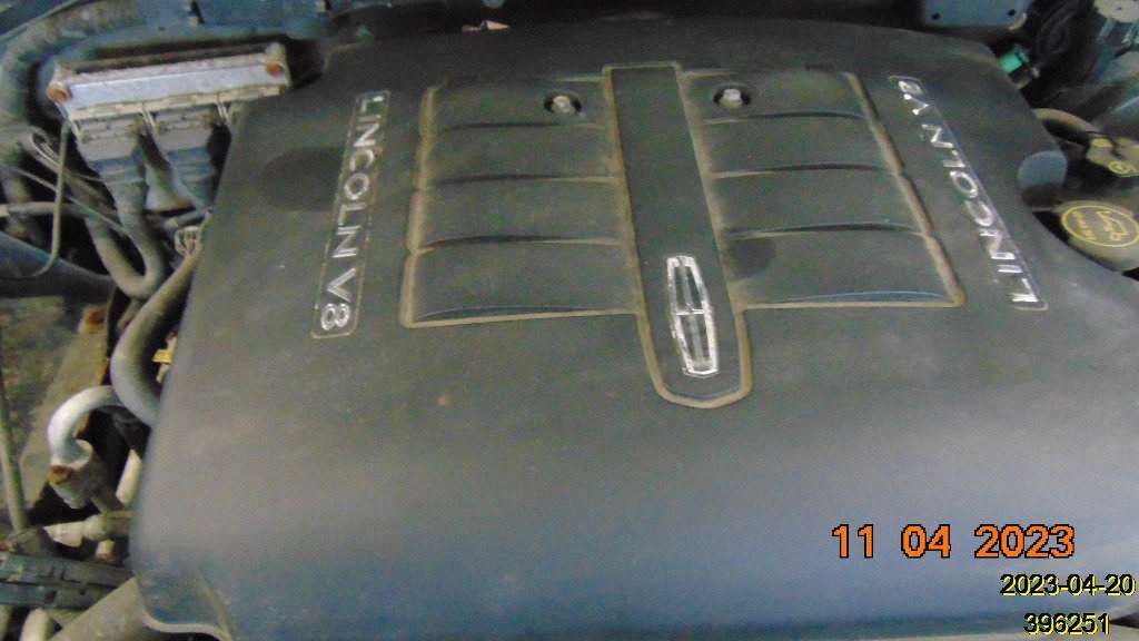 Lincoln Navigator Engine, Skladom v EÚ — foto 1