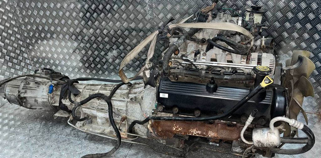 Lincoln Navigator Engine, Skladom v EÚ — foto 1