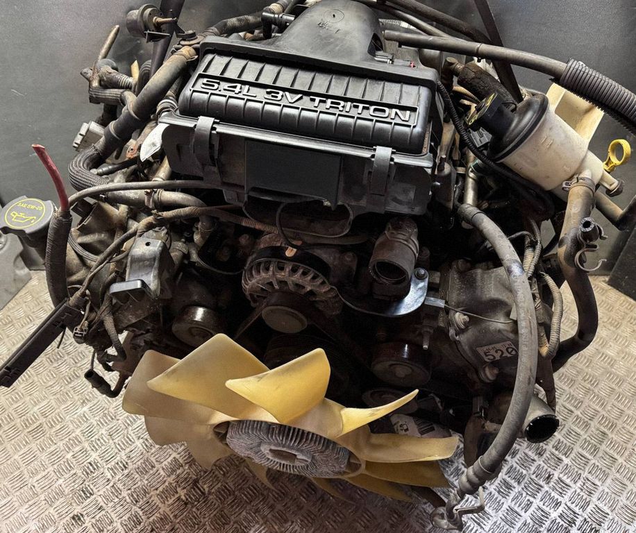 Lincoln Navigator Engine, Skladom v EÚ — foto 1