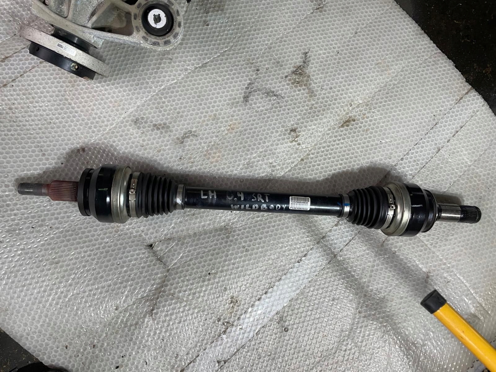 OEM komponent — Dodge 6.2, Skladom v EÚ — foto 1