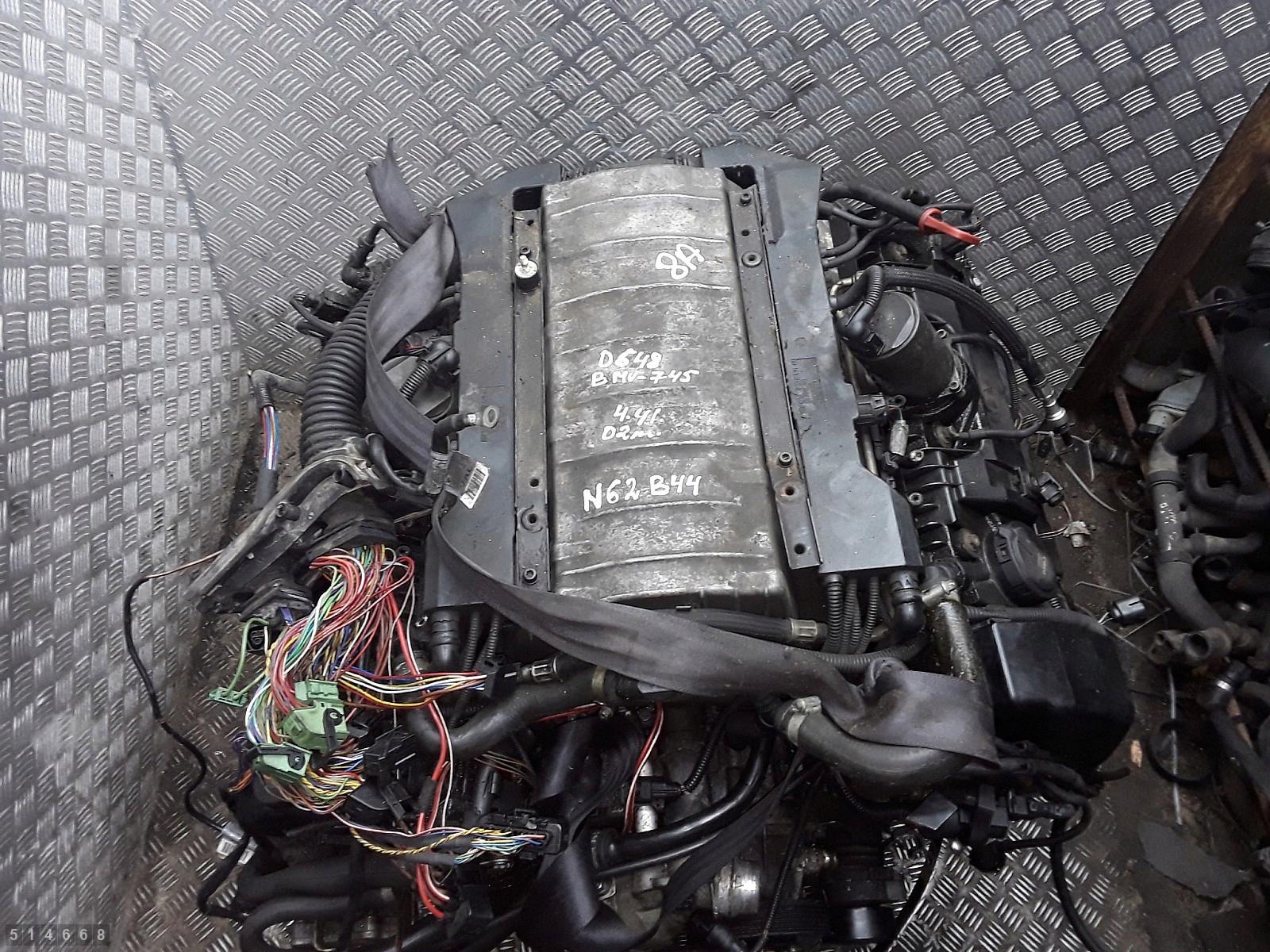 Kompletní motor — BMW X5 4.4, Skladom v EÚ — foto 1