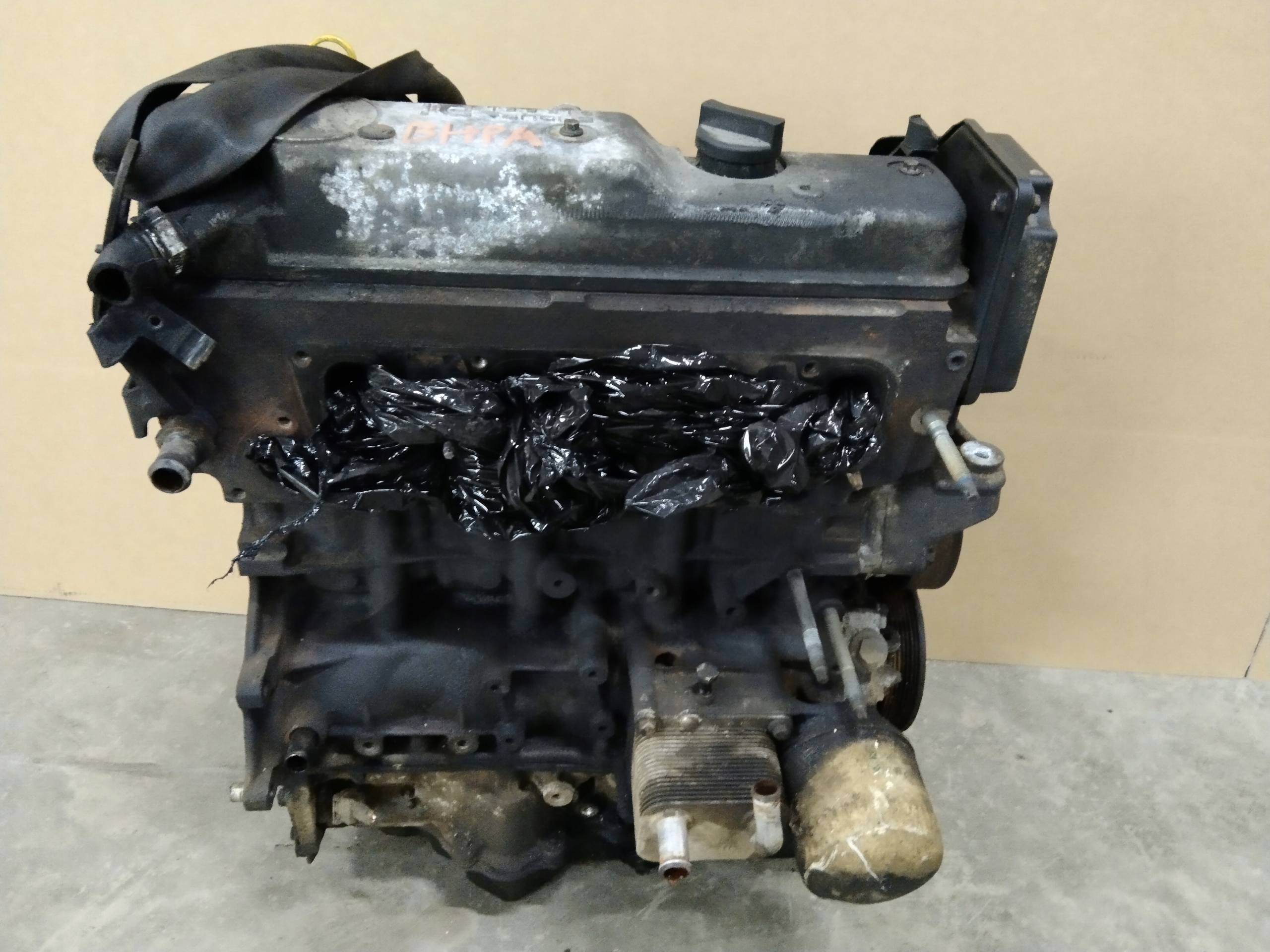 Kompletní motor — Ford Connect 1.8, Skladom v EÚ — foto 1