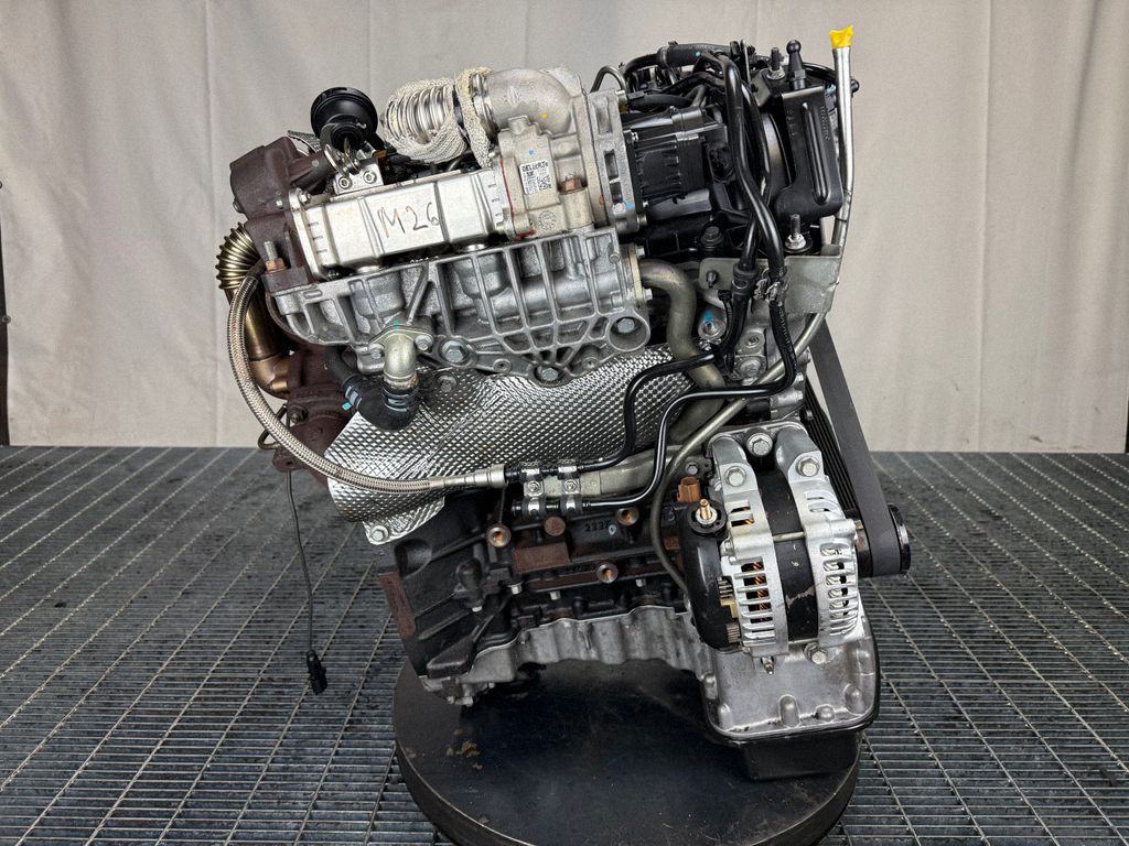 Motor — Jeep Cherokee, Skladom v EÚ — foto 1 z 22 Motor — Jeep Cherokee, Skladom v EÚ — foto 1 z 22