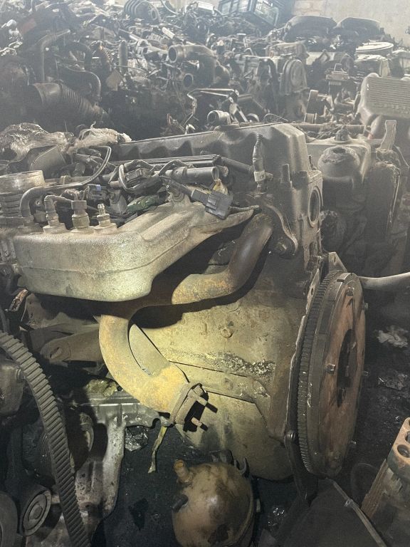 Motor — Jeep Cherokee, Skladom v EÚ — foto 3 z 10