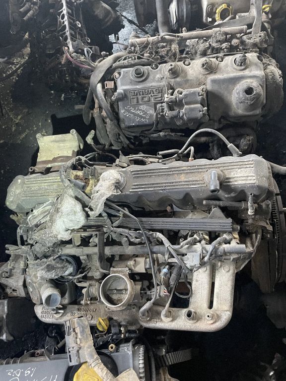 Motor — Jeep Cherokee, Skladom v EÚ — foto 4 z 10