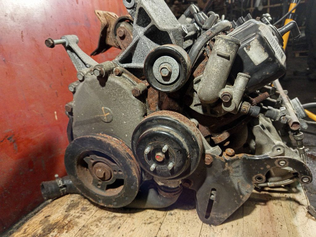 Motor — Jeep Cherokee, Skladom v EÚ — foto 10 z 14