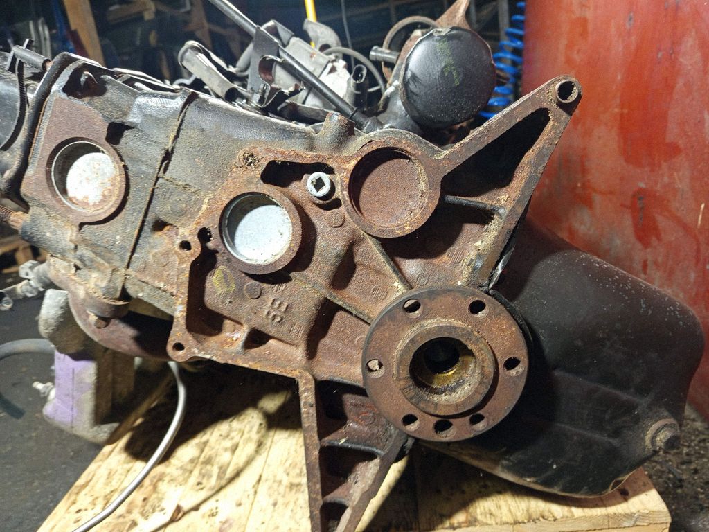 Motor — Jeep Cherokee, Skladom v EÚ — foto 12 z 14