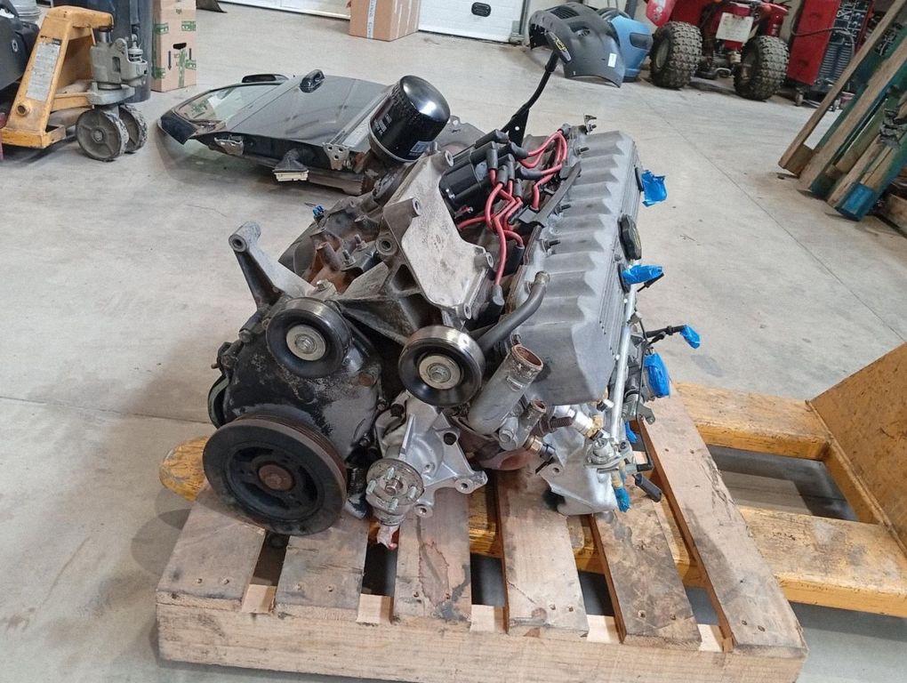 Motor — Jeep Cherokee, Skladom v EÚ — foto 4 z 8