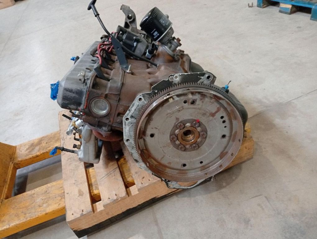 Motor — Jeep Cherokee, Skladom v EÚ — foto 6 z 8