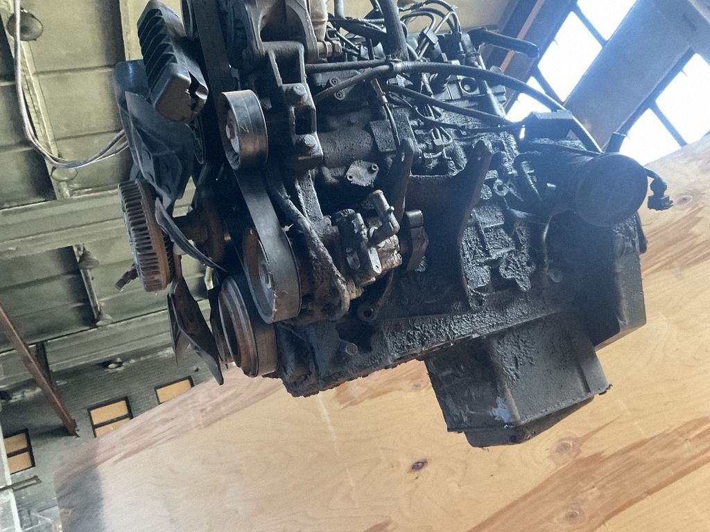 Motor — Jeep Cherokee, Skladom v EÚ — foto 13 z 15