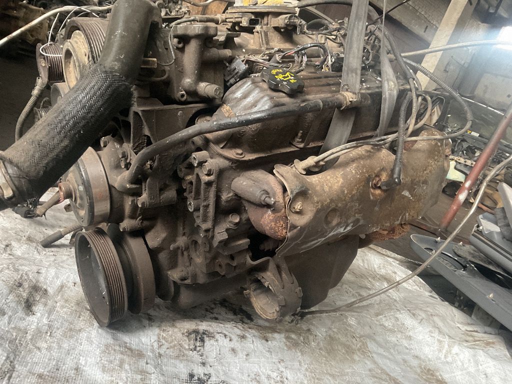 Motor — Jeep Cherokee, Skladom v EÚ — foto 5 z 12