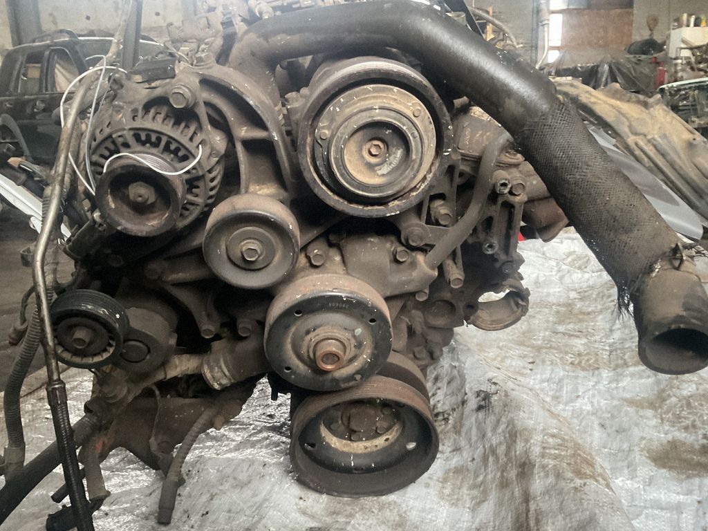 Motor — Jeep Cherokee, Skladom v EÚ — foto 7 z 12