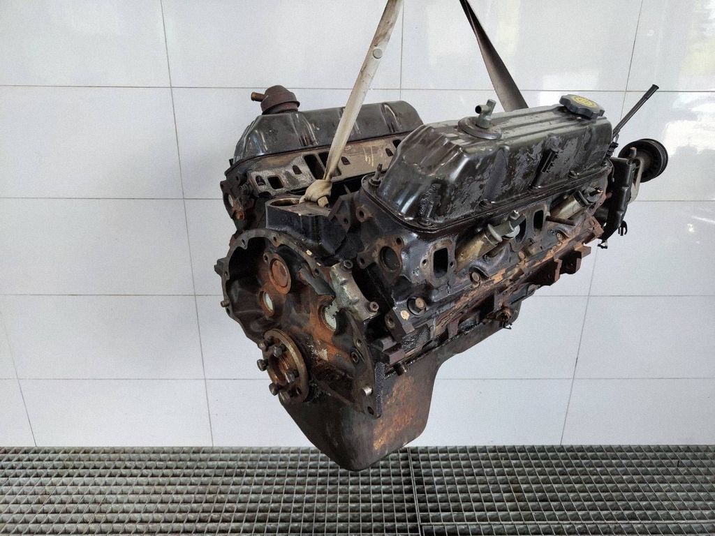 Motor — Jeep Cherokee, Skladom v EÚ — foto 3 z 9