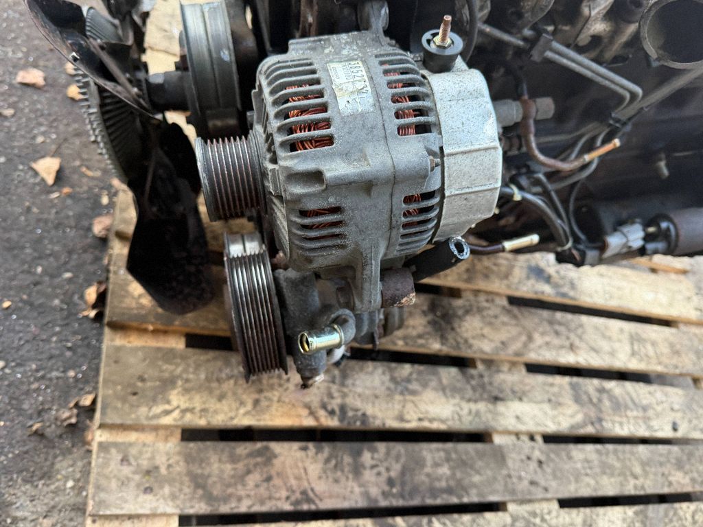 Motor — Jeep Cherokee, Skladom v EÚ — foto 15 z 19