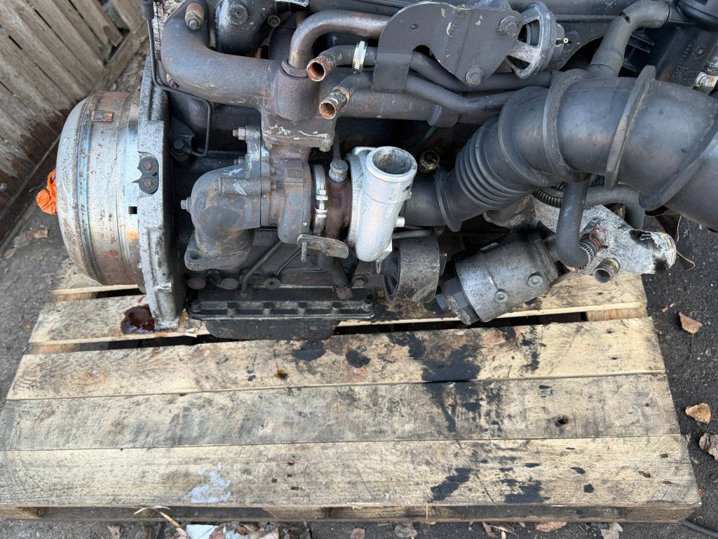 Motor — Jeep Cherokee, Skladom v EÚ — foto 4 z 19