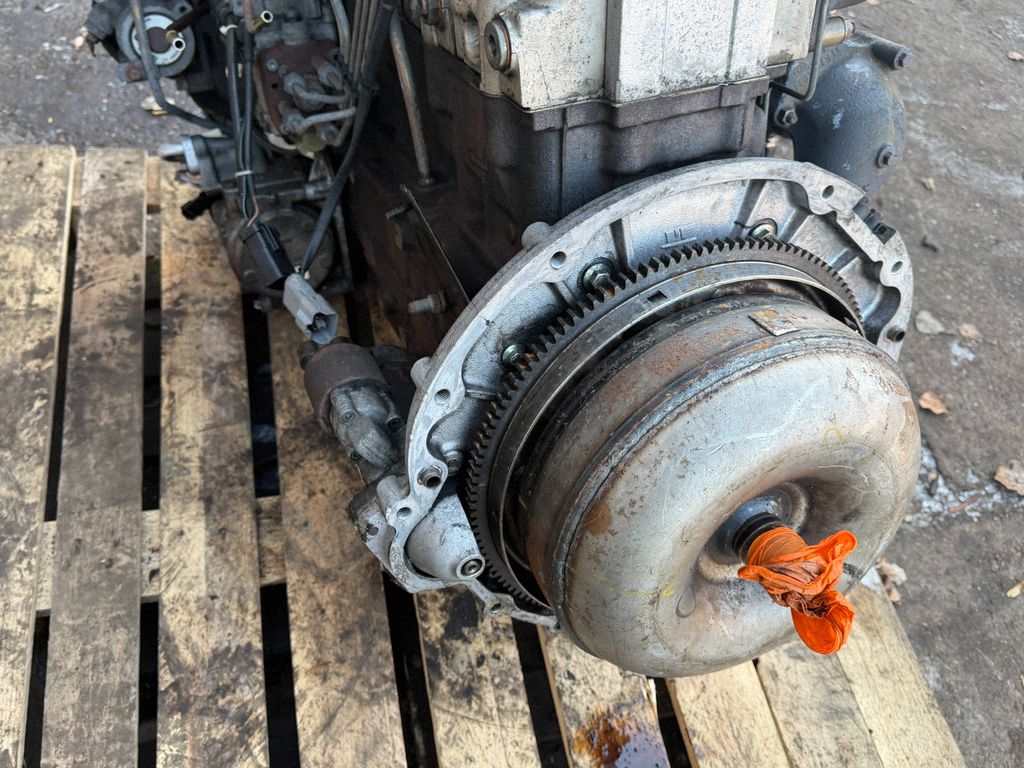 Motor — Jeep Cherokee, Skladom v EÚ — foto 8 z 19