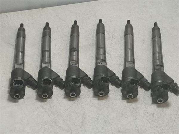Motor — Jeep Cherokee, Skladom v EÚ — foto 1