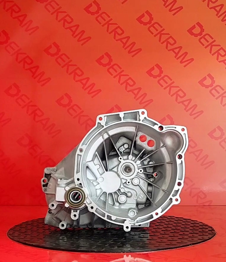 Převodovka 4M5R7002NC — Ford C-Max 1.8, Skladom v EÚ — foto 1