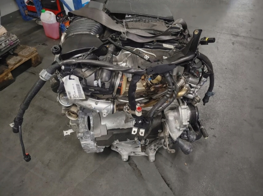 Kompletní motor — Mercedes-Benz E-Class 2.0 CDI, Skladom v EÚ — foto 1