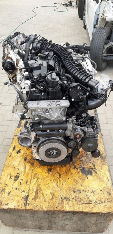 Kompletní motor — Mercedes-Benz GLA, Skladom v EÚ — foto 1