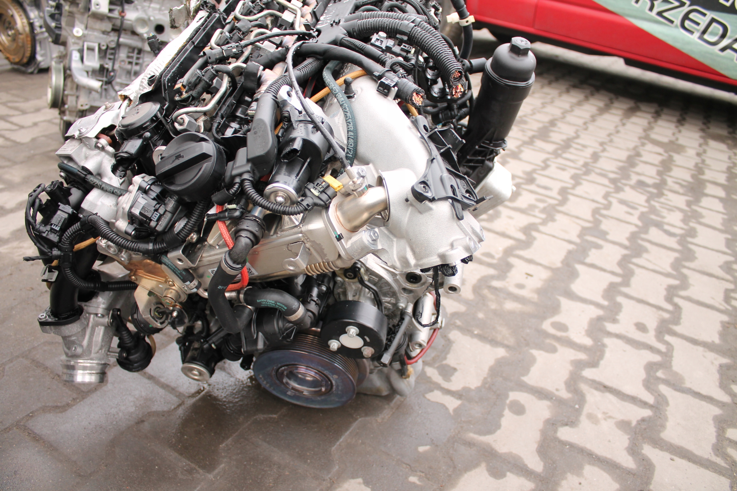 Kompletní motor — BMW X3, Skladom v EÚ — foto 1 | AMECAR Kompletní motor — BMW X3, Skladom v EÚ — foto 1