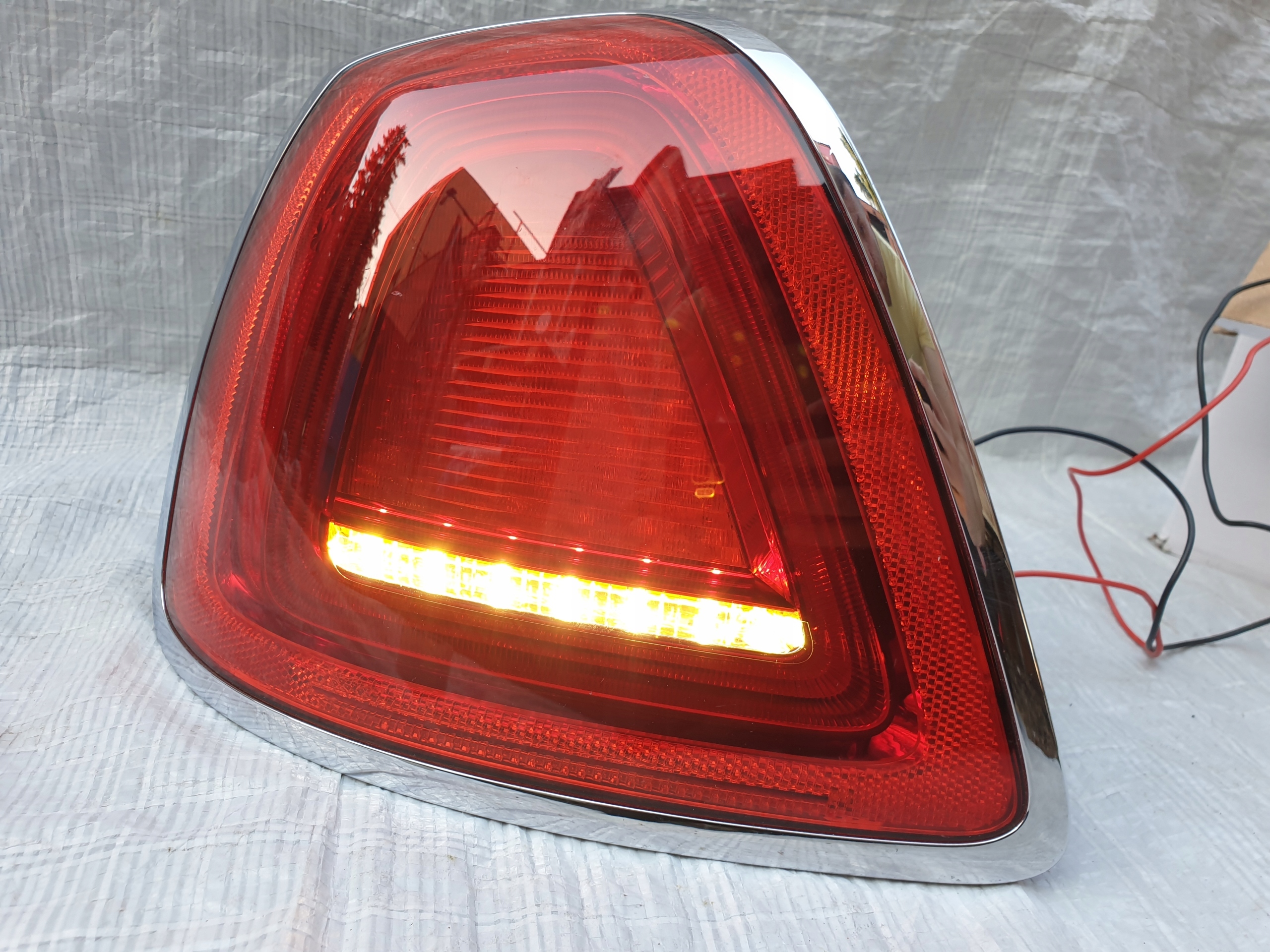 Světlomet — BMW, Skladom v EÚ — foto 1