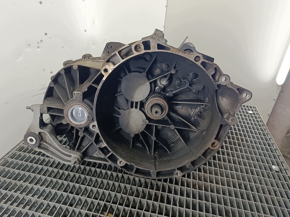 Převodovka 8M5R7002FC — Ford C-Max 2.0 TDCI, Skladom v EÚ — foto 1