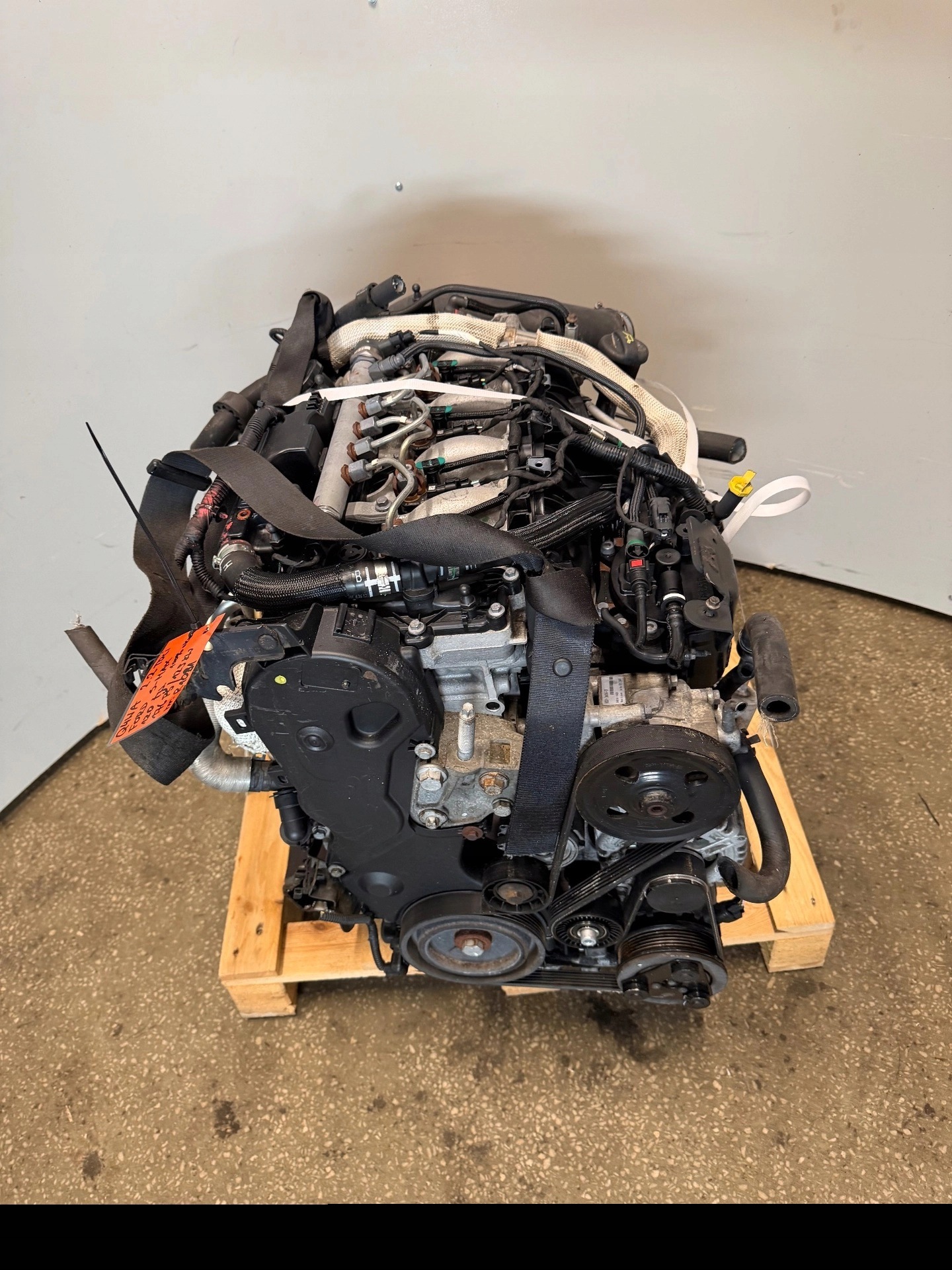 Motor — Ford S-Max 2.2 TDCI, Skladom v EÚ — foto 1
