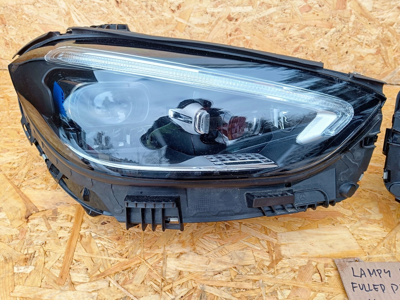 Světlomet — BMW, Skladom v EÚ — foto 2 z 12