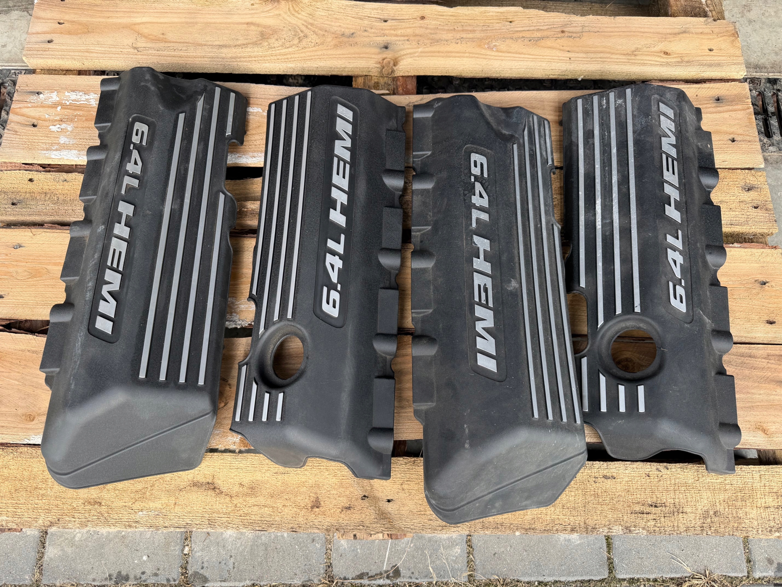 OEM komponent — Jeep Cherokee, Skladom v EÚ — foto 1