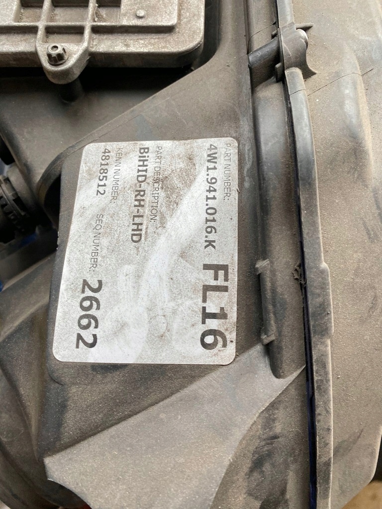 Světlomet — Bentley Continental, Skladom v EÚ — foto 3 z 3