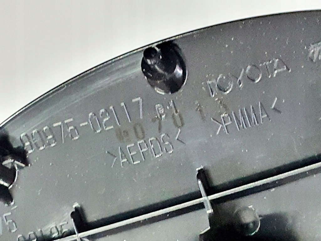 Znak — Lexus NX, Skladom v EÚ — foto 3 z 4