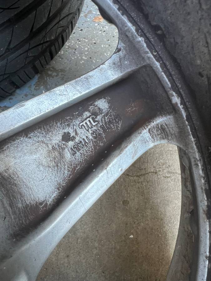 Kola — BMW M3, dovoz USA — foto 12 z 12