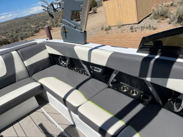 2020 Malibu, dovoz USA — foto 12 z 12
