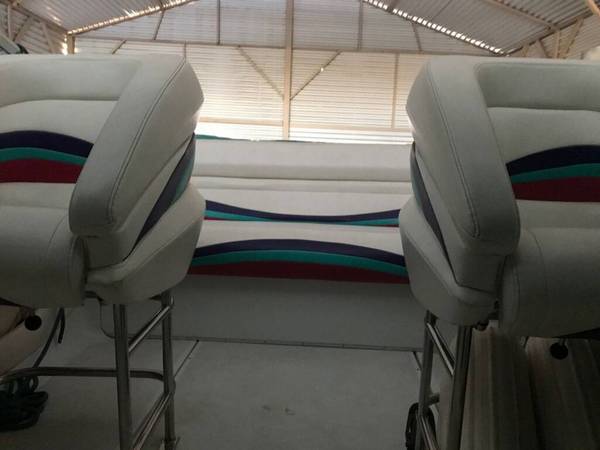 1996 Sea Ray, dovoz USA — foto 10 z 12