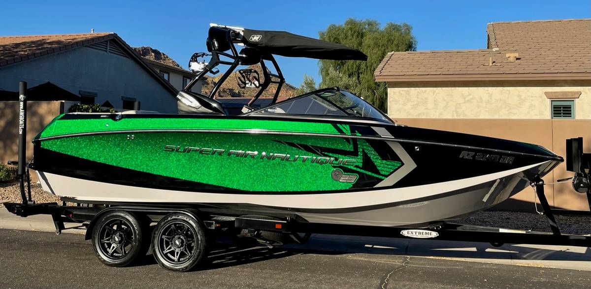 2014 Nautique, dovoz USA — foto 1 z 7 2014 Nautique, dovoz USA — foto 1 z 7