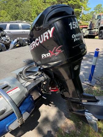 2011 Nitro, dovoz USA — foto 5 z 5