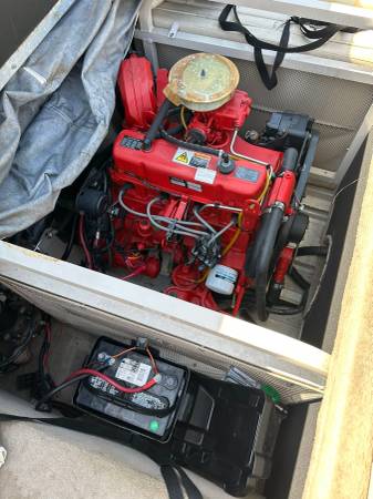 2002 Crestliner, dovoz USA — foto 9 z 12