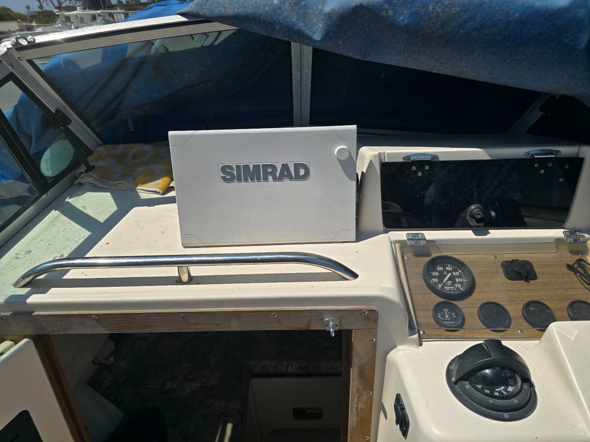 Grady-White, biela, dovoz USA — foto 4 z 12