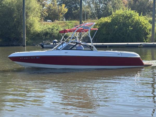 2004 Tige, dovoz USA — foto 9 z 12