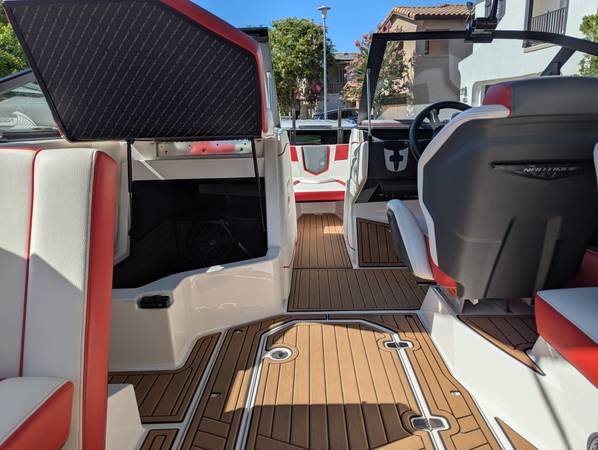 Nautique, dovoz USA — foto 7 z 12