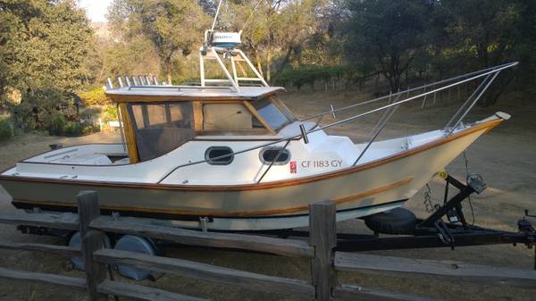Bayliner, modrá, dovoz USA — foto 12 z 12