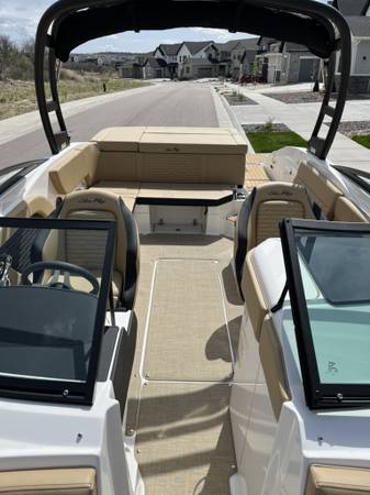 2024 Sea Ray, dovoz USA — foto 6 z 6