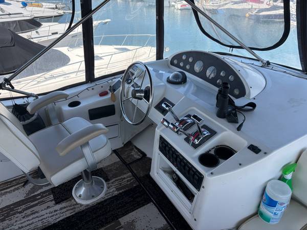 1997 Bayliner, dovoz USA — foto 4 z 12