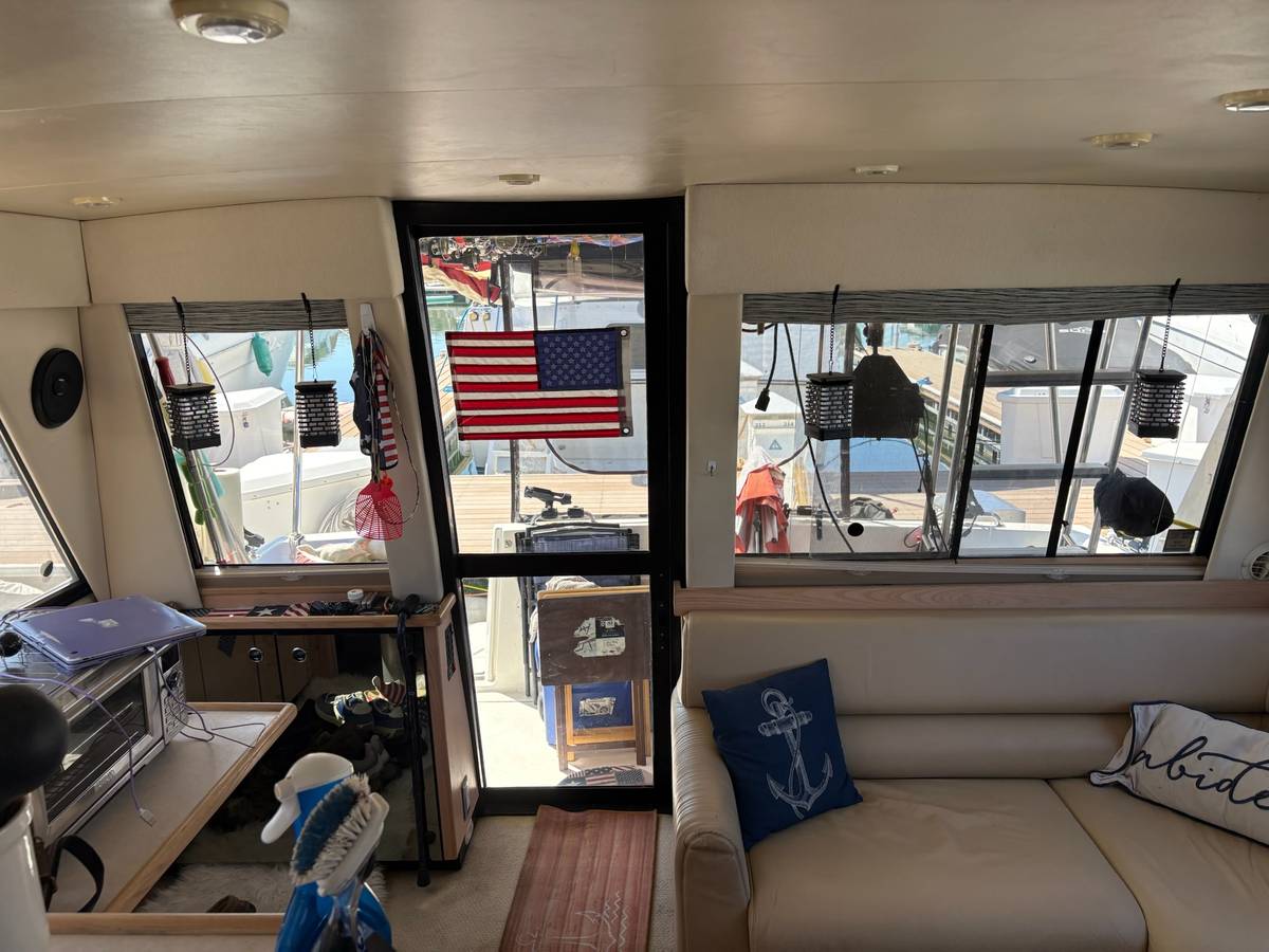 1997 Bayliner, dovoz USA — foto 9 z 12