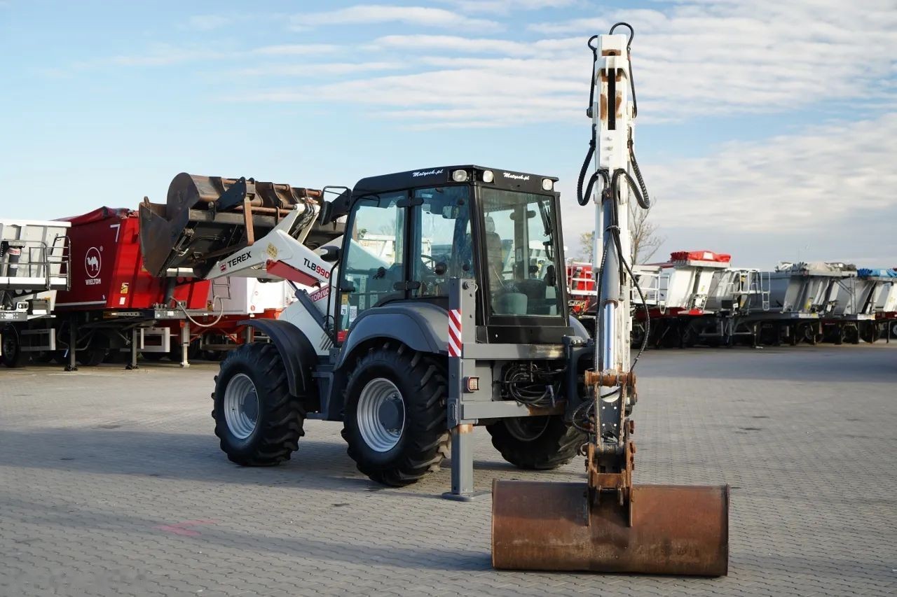 2017 Terex TLB, 3 397 mth, dovoz Skladom v EÚ — foto 5 z 24