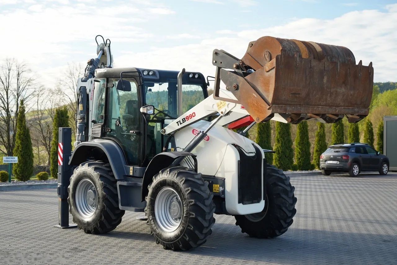 2017 Terex TLB, 3 397 mth, dovoz Skladom v EÚ — foto 9 z 24