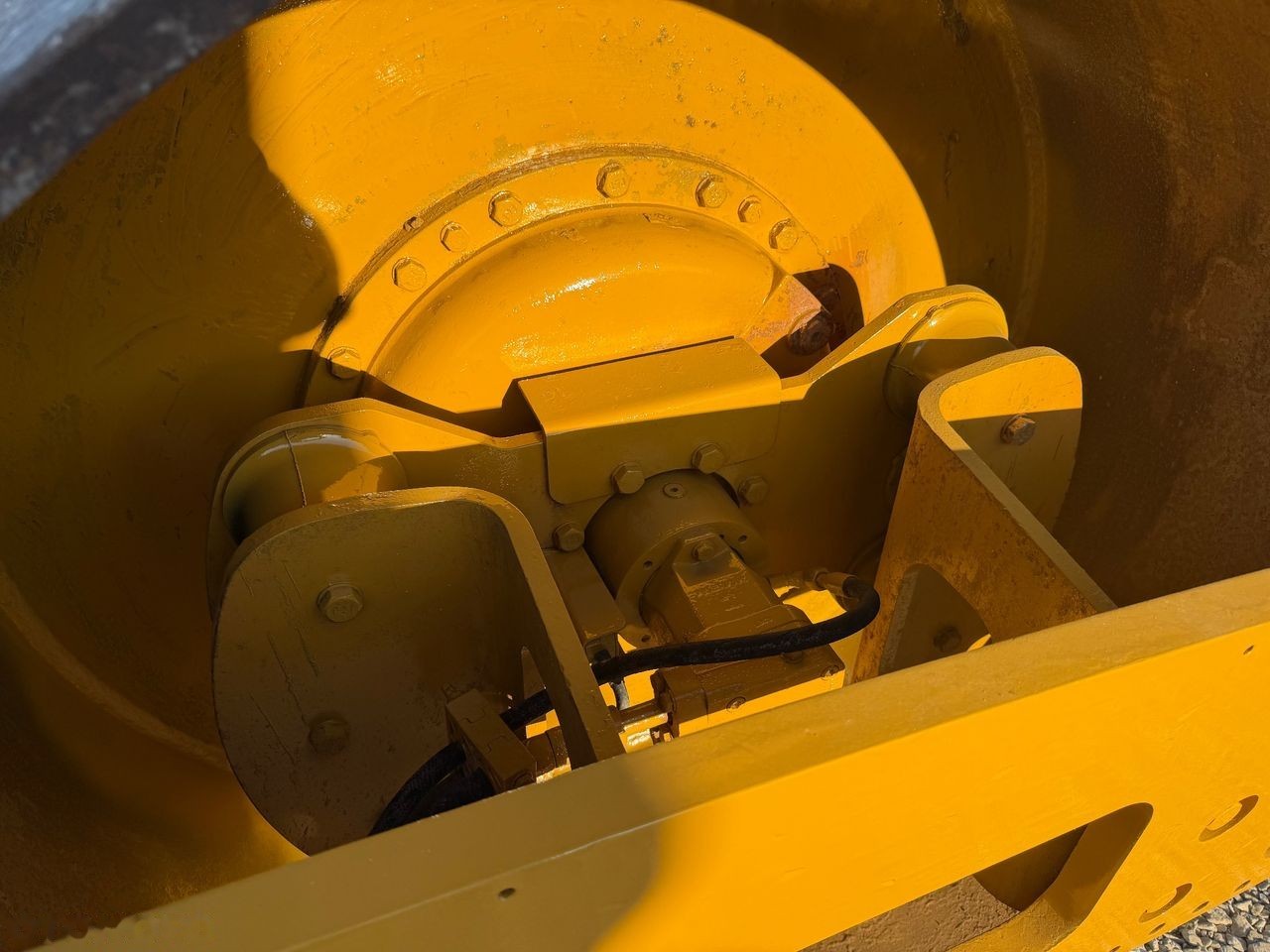 2012 Caterpillar CS56, 5 100 mth, dovoz Skladom v EÚ — foto 11 z 14