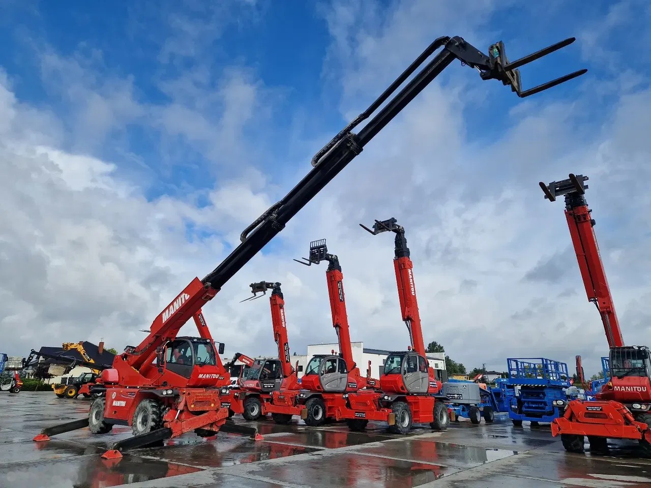 2015 Manitou MRT 2150+ R445, 5 866 mth, dovoz Skladom v EÚ — foto 2 z 19
